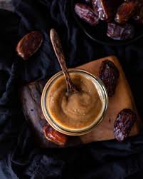 Dattelpaste Selber Machen Eine Gesunde Zuckeralternative Veganstars Rezept Dattel Essen Cupcake Kuchen