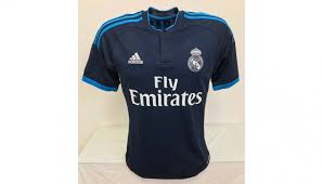 See more of jersey real madrid on facebook. Varane S Official Real Madrid Signed Shirt 2015 16 Charitystars