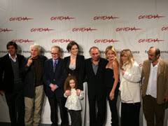 Also known as the other woman) is a 2006 italian psychological thriller mystery film, directed by giuseppe tornatore that depicts a woman alone in a foreign country, haunted by a horrible past. Conferenza Stampa Roma 18 10 2006 La Sconosciuta Cinemaitaliano Info