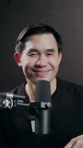 โลกไม่ได้เป็นเหมือนที่คิดใช่ไหมจ่า