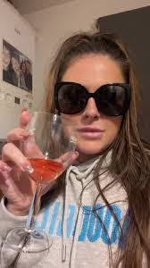 Heather Croxton's Instagram, Twitter & Facebook