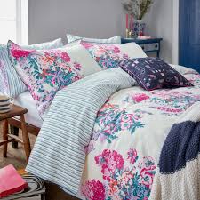 Youll also find loads of quirky printed double duvet covers to add a splash of colour to your room. Joules Cottage Garden Floral Double Duvet Cover White Bedeck Home
