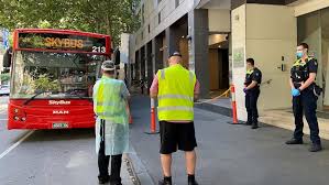 Worrying sign for melbourne amid virus scare. Travellers At Victorian Coronavirus Quarantine Hotel Holiday Inn Flinders Lane Transferred After Water Damage Abc News