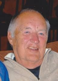 Edward Lampe's Instagram, Twitter & Facebook