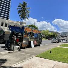 Island Smoke House BBQ Food Truck — Barbecue restaurant food truck in Honolulu, Hawaii