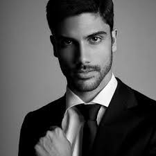 Ambar Estrada's Instagram, Twitter & Facebook