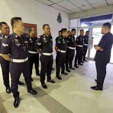 Sukacita dimaklumkan polis diraja malaysia (pdrm) akan mengadakan ujian pemeriksaan fizikal eksesais pengambilan jawatan pdrm siri 2/2018 yang bermula 01 hingga 17 oktober 2018 di seluruh malaysia.ujian fizkal yang akan dilakukan adalah untuk jawatan : Fizikal Test Eksesais Ujian Pemeriksaan Fizikal Jawatan Konstabel Polis Gred Ya1 Lelaki Sarawak Sedang Berlangsung Di Pusat Latihan Polis Diraja Malaysia Pulapol Kuching Sarawak Buat Sahabis Baik Semoga