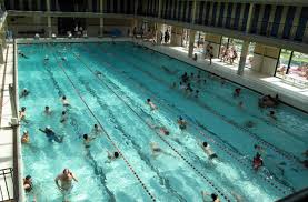 Un profil qui fait penser à un prédateur » : à Paris, le voyeur en série  arrêté dans une piscine du XIXe - Le Parisien