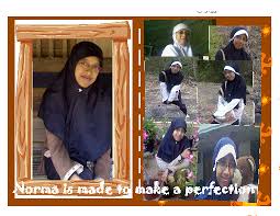 Yuk kita hapus foto diri kita di facebook, twitter maupun jejaring lainnya. Hijab Mahkota Surga Terindah Keisya Avicenna