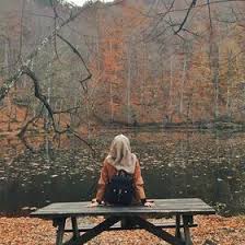 Video lirik karaoke dari senandung berjudul hujan di balik jendela. Maisura Maisura233 Profil Pinterest