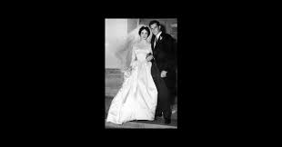 Te parler te parler comme la première fois. Photos Elizabeth Taylor Une Grande Seductrice Qui A Collectionne Les Hommes Retour Sur Ses Plus Belles Histoires D Amour Premiere Fr