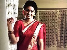 Best Sridevi Saree Looks Check out the latest news about sridevi kapoor's english vinglish movie, story, cast & crew, release date, photos, review, box office collections and much more only on filmibeat. best sridevi saree looks