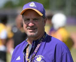 A glance at county football teams, Anchor Bay through Warren Woods-Tower