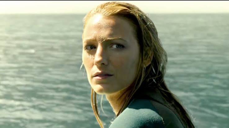 REVIEW: The Shallows (2016) – FICTIONMACHINE