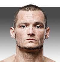 Eddie Walker's Instagram, Twitter & Facebook