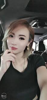 一直要钱，人家不是给你300 咯😂 做么最后讲到是人家玩弄人家老婆？摆明有接job  然后说被当是🐔，人家一直表明要进房间的，你还介绍人家给人家，不是我要偏帮谁