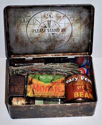 Handmade Fallout Post Apocalyptic Survival Par Getreadytofallout Fallout Props Fallout Game Fallout Art