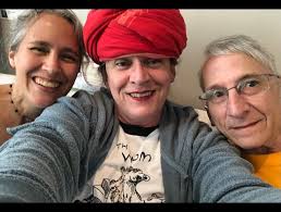 I had a blast gallery sitting Sunday as I had the distinct pleasure of a  visit from Jeff Tartakov & Kathy McCarty. Jeff was Daniel Johnston &  Kathy's agent. So as we