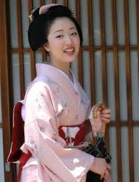 市川海老蔵が京都 祇園の人気舞子と不倫疑惑 噂の舞子の写真を公開 しゅーがお届けする芸能ニューストレンドチャンネル