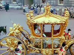 She talks candidly about her coronation and the horrible carriage ride that took her around london. Queen Elizabeth Ii S Coronation In 1953 Mirror Online
