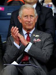 King Charles III have swollen fingers ...