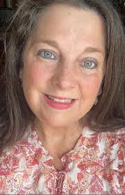 Stacey Rumph's Instagram, Twitter & Facebook