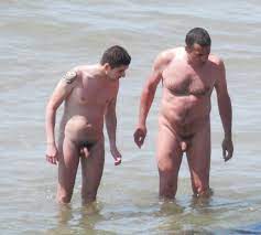 Spy Cam Dude: Dad and son naked @ the beach! 🏖️