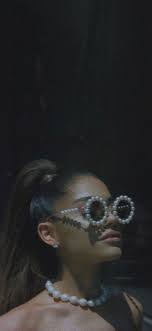 Black And White Glasses Wallpaper Pin On Ariana Wallpapers Needylocks