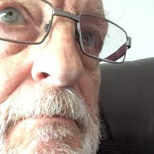 Andy Carruthers's Instagram, Twitter & Facebook