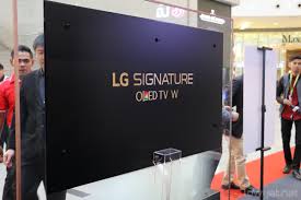 Lg oled65cxpua 65 inch cx 4k smart oled tv with ai thinq 2020 bundle with 1 year extended protection plan. Lg Wallpaper Oled Tv Price 1200x800 Wallpaper Teahub Io
