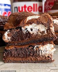 Place back in microwave for 30 seconds and mix until creamy. London Baker Eloise Head Shares The Simple Recipe For Her Nutella And Marshmallow Stuffed Brownies Daily Mail Online