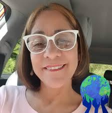 Que tal los SLIDERS? 8 mini hamburguesas de setas marinadas durante  veinticuatro horas en salsa inglesa, servidas con ensalada de repollos en  mayonesa de anacardos hecha en casa, salsa de hojas verdes