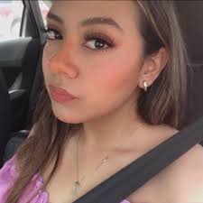 Así es como se preparan las Gorditas Gigantes en el Centro Historico de  Querétaro, en este lugar llamado Gorditas El Comal, tienen mas de 25 años  preparandolas con sus más de 18