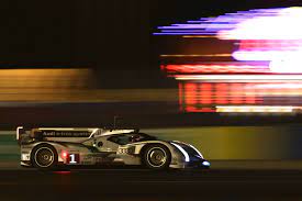 Audi 24 Heures Du Mans Audi Motorsport Wallpaper Audi Sport Hybrid Car Racing