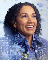 Valerie Forbes's Instagram, Twitter & Facebook