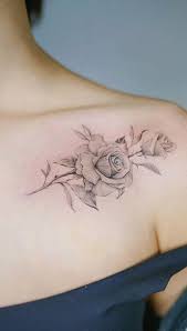 Special Back Shoulder Tattoo Ideas For Women Page 35 Chic Cuties Blog Elegant Tattoos Rose Tattoos For Women Tattoos