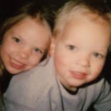 Kari Wakefield (wakekari)