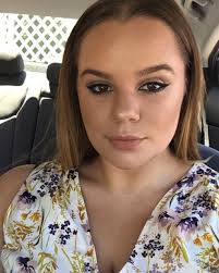 Sabrina Kline's Instagram, Twitter & Facebook