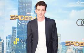 Who is drake bell's wife? K6k9caanmrgolm