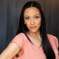 Carolyn Krawczyk's Instagram, Twitter & Facebook