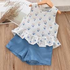 2018 New Summer Girl Suit Love Floret Print Design Lotus Leaf Edge Sleeveless Baby Shirt Shorts 2pcs Girls Clothing Set Kids Frocks Design Girl Suits Baby Girl Frocks
