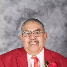 Deron Alexander's Instagram, Twitter & Facebook