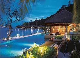 Ia menawarkan sebuah restoran, kolam renang luaran dan pemandangan kolam renang. Cutibajet Co Pangkor Laut Resort Adalah Sebuah Resort Facebook