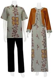 Baju batik kombinasi gamis polos. 58 Ide Model Gamis Model Pakaian Pakaian Wanita Model Pakaian Hijab