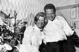 Check spelling or type a new query. Filhas Do Silvio Santos Quem Sao As Seis Herdeiras Do Apresentador