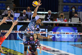 Wilfredo león venero debuted in the cuban national team on may 24, 2008 in düsseldorf, aged 14 years and 10 months.3 he won the title of best receiver at world league 2009. Sir Safety Perugia Volley On Twitter 9 Wilfredo Leon Venero Best Pics Which One Is Your Favorite Gosir Blockdevils Volleyball