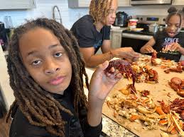 Sharon Gladney (@soulisticsharon) • Instagram photos and videos