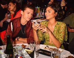 Born zendaya coleman, the actress and singer began her career as a child model. Zendaya And Tom Holland Relationship Timeline Ø§Ù„Ø²Ù…Ù†ÙŠ Digichat