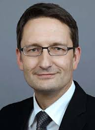 MARKTWÄCHTER DIGITALE WELT