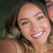 Natalie Waldron's Instagram, Twitter & Facebook